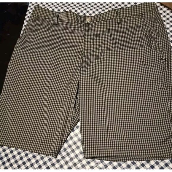 Under Armour Other - Under Armour Match Play Shorts Mens 38 Gray Plaid 10 Inch Inseam Golf